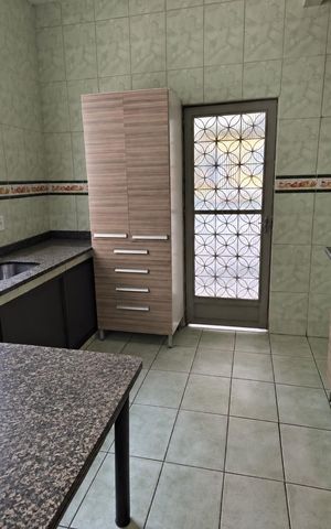 Casa para alugar com 60m², 2 quartos e sem vagaCozinha
