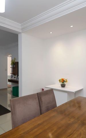 Casa para alugar com 210m², 3 quartos e 2 vagas Casa para alugar com 210m², 3 quartos e 2 vagasSala de Jantar