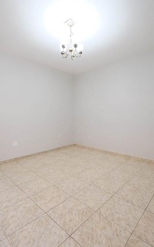 Casa à venda com 129m², 3 quartos e 4 vagasSala