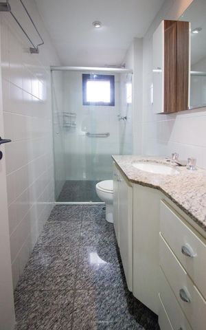 Apartamento à venda com 70m², 2 quartos e 1 vaga