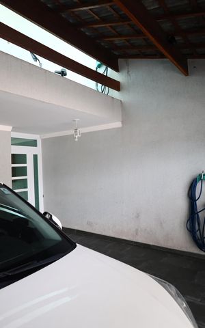 Casa à venda com 160m², 4 quartos e 2 vagasGaragem