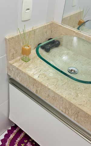 Apartamento à venda com 56m², 3 quartos e 1 vaga Apartamento à venda com 56m², 3 quartos e 1 vagaBanheiro 2
