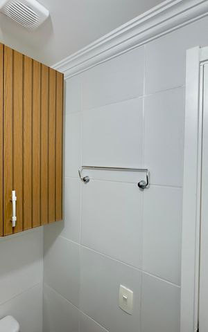 Apartamento à venda com 56m², 3 quartos e 1 vaga Apartamento à venda com 56m², 3 quartos e 1 vagaBanheiro 2