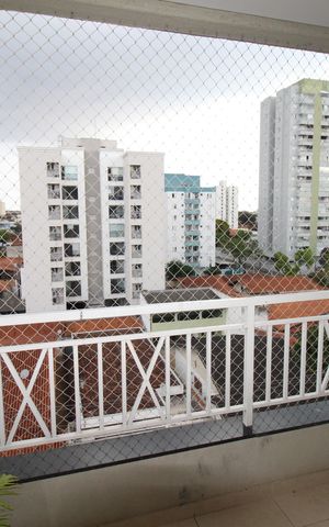 Apartamento para alugar com 83m², 2 quartos e 1 vagaSacada