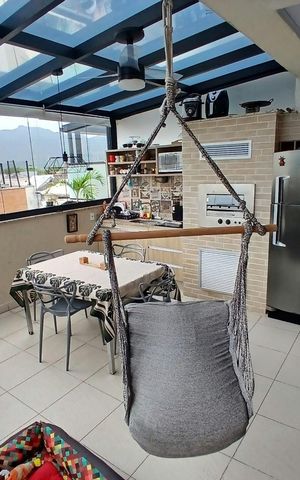 Apartamento à venda com 137m², 3 quartos e 2 vagas Apartamento à venda com 137m², 3 quartos e 2 vagasVaranda