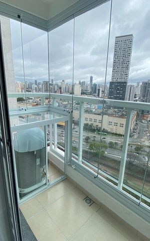 Apartamento para alugar com 38m², 1 quarto e 1 vaga Apartamento para alugar com 38m², 1 quarto e 1 vagaVaranda