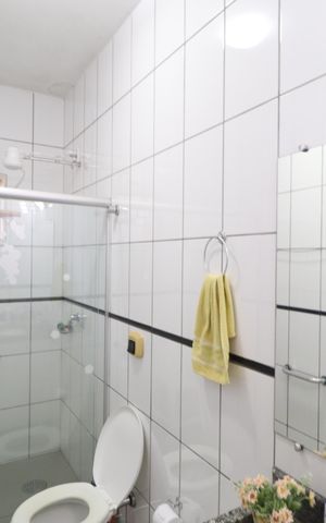 Casa para alugar com 300m², 4 quartos e 3 vagasBanheiro Social