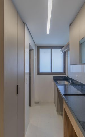 Apartamento à venda com 83m², 3 quartos e 2 vagas Apartamento à venda com 83m², 3 quartos e 2 vagasCozinha e Área de Serviço