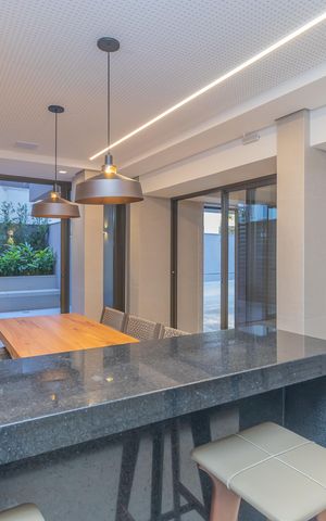 Apartamento à venda com 74m², 3 quartos e 2 vagas Apartamento à venda com 74m², 3 quartos e 2 vagasÁrea Comum - Espaço Gourmet