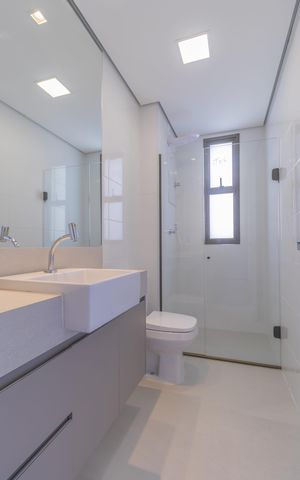 Apartamento à venda com 74m², 3 quartos e 2 vagas Apartamento à venda com 74m², 3 quartos e 2 vagasSuíte - Banheiro