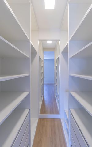 Apartamento à venda com 74m², 3 quartos e 2 vagas Apartamento à venda com 74m², 3 quartos e 2 vagasSuíte - Closet