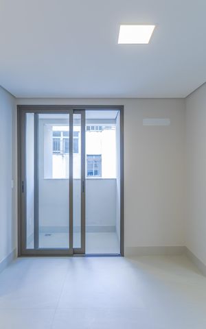 Apartamento à venda com 74m², 3 quartos e 2 vagas Apartamento à venda com 74m², 3 quartos e 2 vagasSala