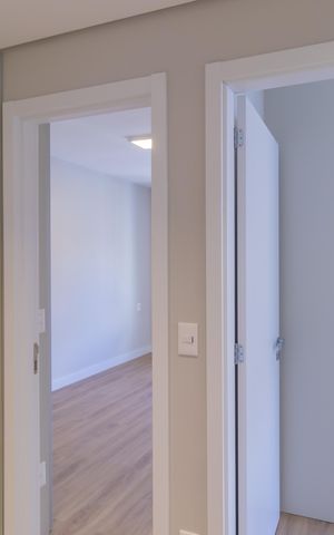 Apartamento à venda com 74m², 3 quartos e 2 vagas Apartamento à venda com 74m², 3 quartos e 2 vagasCorredor