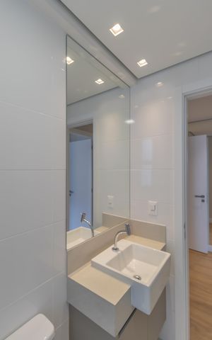 Apartamento à venda com 74m², 3 quartos e 2 vagas Apartamento à venda com 74m², 3 quartos e 2 vagasBanheiro Social
