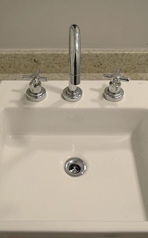 Apartamento para alugar com 58m², 2 quartos e 1 vagaBanheiro Social