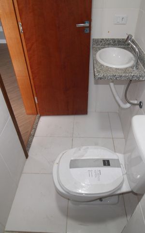 Apartamento para alugar com 62m², 2 quartos e 2 vagasQuarto 2 - Banheiro