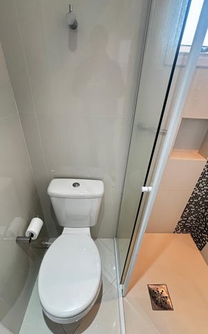 Apartamento à venda com 70m², 3 quartos e 1 vaga Apartamento à venda com 70m², 3 quartos e 1 vagaBanheiro da Suíte