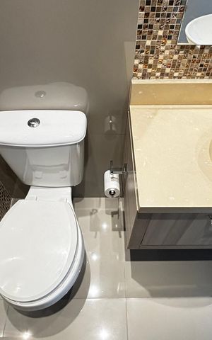 Apartamento à venda com 70m², 3 quartos e 1 vaga Apartamento à venda com 70m², 3 quartos e 1 vagaBanheiro