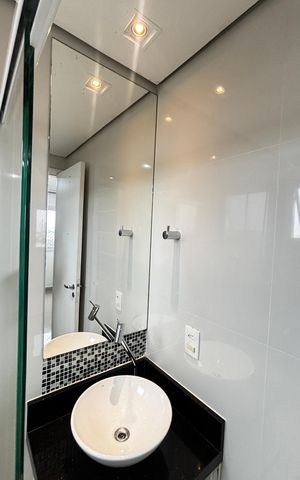 Apartamento à venda com 70m², 3 quartos e 1 vaga Apartamento à venda com 70m², 3 quartos e 1 vagaBanheiro da Suíte