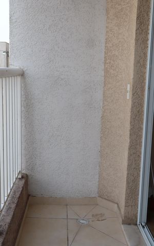 Apartamento para alugar com 42m², 2 quartos e 1 vagaVaranda
