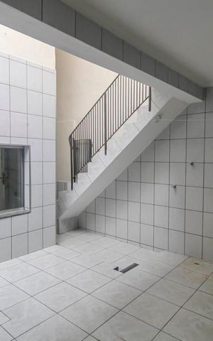 Casa para alugar com 60m², 2 quartos e sem vagaÁrea de Serviço
