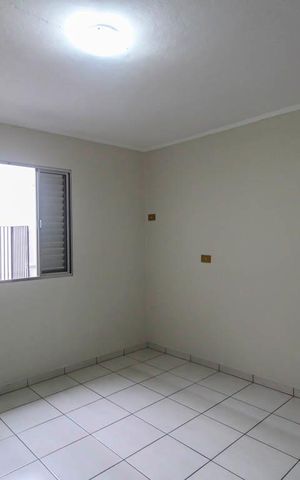 Casa para alugar com 60m², 2 quartos e sem vagaQuarto 