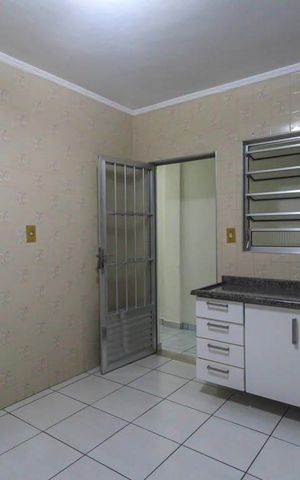 Casa para alugar com 60m², 2 quartos e sem vagaCozinha