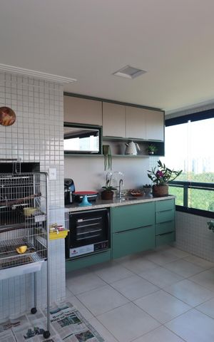 Apartamento para alugar com 113m², 4 quartos e 2 vagas Apartamento para alugar com 113m², 4 quartos e 2 vagasVaranda