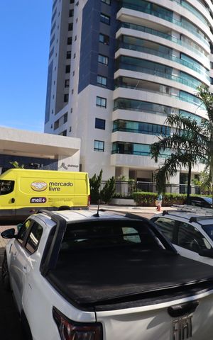 Apartamento para alugar com 113m², 4 quartos e 2 vagas Apartamento para alugar com 113m², 4 quartos e 2 vagasFachada
