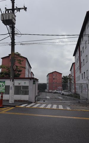 Apartamento para alugar com 49m², 2 quartos e 1 vagaFachada