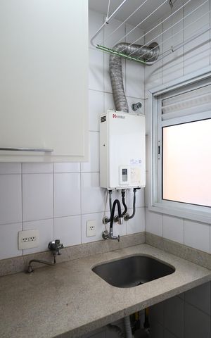 Apartamento para alugar com 87m², 2 quartos e 2 vagasCozinha e Área de Serviço