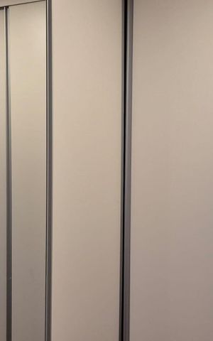 Apartamento à venda com 222m², 3 quartos e 3 vagas Apartamento à venda com 222m², 3 quartos e 3 vagasQuarto 1