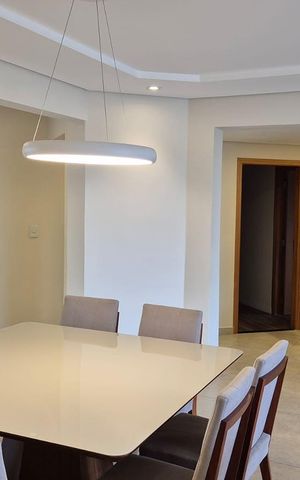 Apartamento à venda com 222m², 3 quartos e 3 vagas Apartamento à venda com 222m², 3 quartos e 3 vagasSala de Jantar