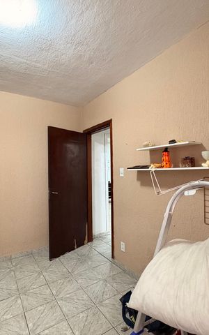 Casa à venda com 235m², 7 quartos e 6 vagas Casa à venda com 235m², 7 quartos e 6 vagasQuarto 3