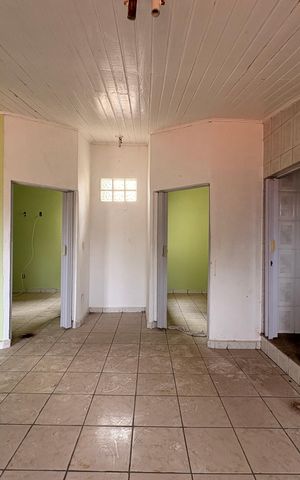 Casa à venda com 235m², 7 quartos e 6 vagas Casa à venda com 235m², 7 quartos e 6 vagasCozinha casa 3
