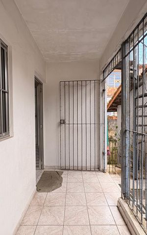 Casa à venda com 235m², 7 quartos e 6 vagas Casa à venda com 235m², 7 quartos e 6 vagasLavanderia casa 2
