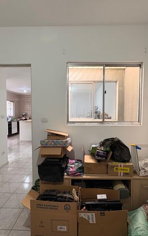 Casa à venda com 235m², 7 quartos e 6 vagas Casa à venda com 235m², 7 quartos e 6 vagasQuarto 1 casa 2