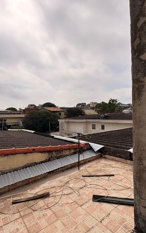 Casa à venda com 235m², 7 quartos e 6 vagas Casa à venda com 235m², 7 quartos e 6 vagasVista