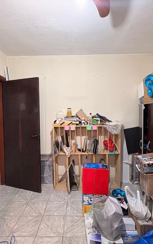 Casa à venda com 235m², 7 quartos e 6 vagas Casa à venda com 235m², 7 quartos e 6 vagasQuarto 2