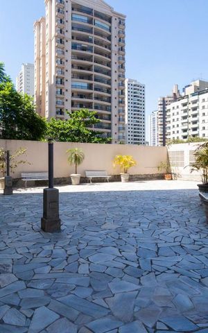 Apartamento à venda com 70m², 2 quartos e 1 vagaÁrea comum