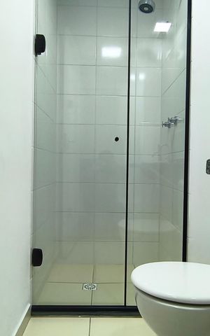 Studio para alugar com 28m², 1 quarto e sem vaga Studio para alugar com 28m², 1 quarto e sem vagaBanheiro