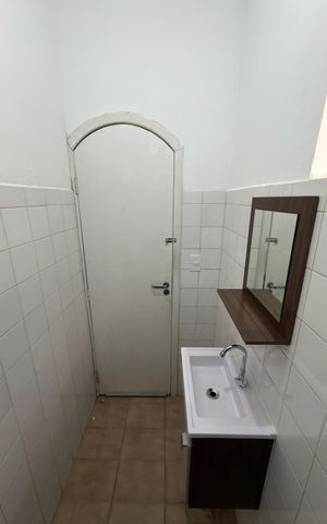 Casa à venda com 171m², 3 quartos e 1 vagaBanheiro de serviço