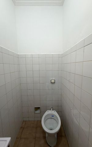 Casa à venda com 171m², 3 quartos e 1 vagaBanheiro de serviço