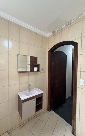 Casa à venda com 171m², 3 quartos e 1 vagaBanheiro Social