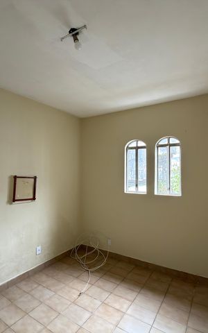 Casa à venda com 171m², 3 quartos e 1 vagaQuarto de Serviço