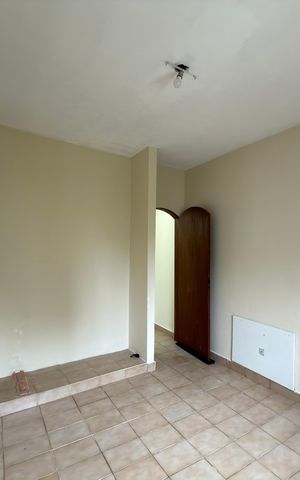 Casa à venda com 171m², 3 quartos e 1 vagaQuarto de Serviço