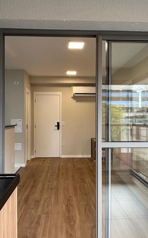 Apartamento à venda com 50m², 1 quarto e 1 vaga Apartamento à venda com 50m², 1 quarto e 1 vagaVaranda