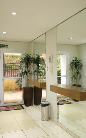 Apartamento para alugar com 42m², 2 quartos e 1 vagaÁrea comum - Saguão do prédio
