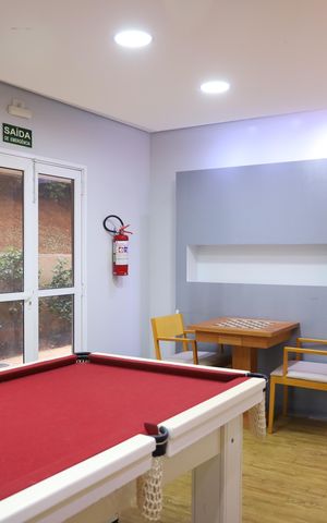 Apartamento para alugar com 42m², 2 quartos e 1 vagaÁrea comum - Sala de jogos