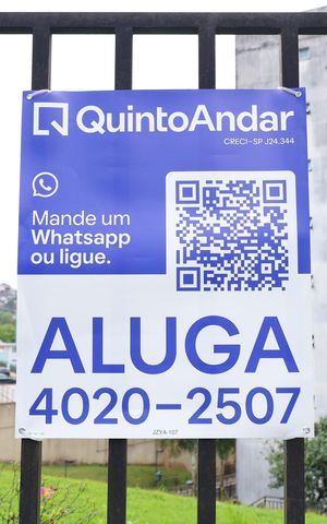 Apartamento para alugar com 42m², 2 quartos e 1 vagaPlaca GRANDE instalada no portão do condomínio dia 12.09.2026 - Código da placa: JZYA-107